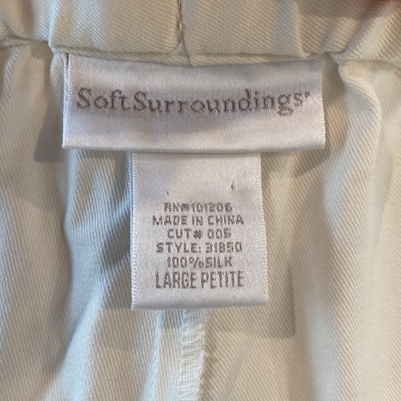 Soft Surroundings 100% silk cream pull on draw string straight leg pant - Picture 4 of 8